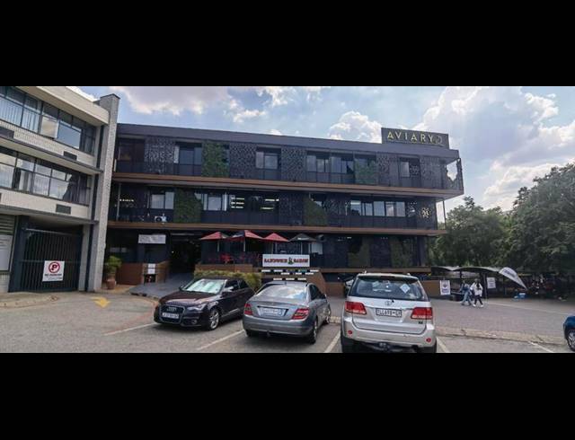 BUSINESS PROPERTY TO RENT IN LYNNWOOD GLEN